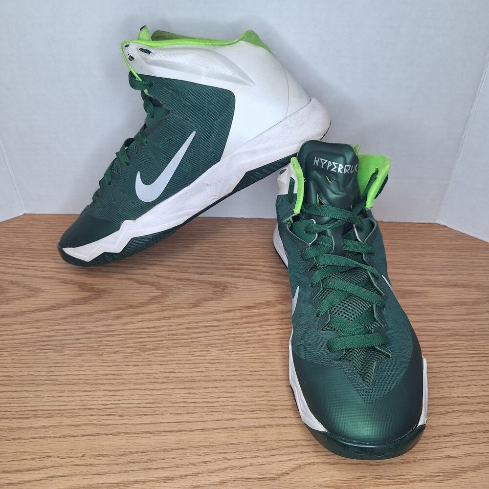 ​Nike Zoom Hyperquickness Mens 10 Green White Basketball Shoes 599515-300 EUC DS